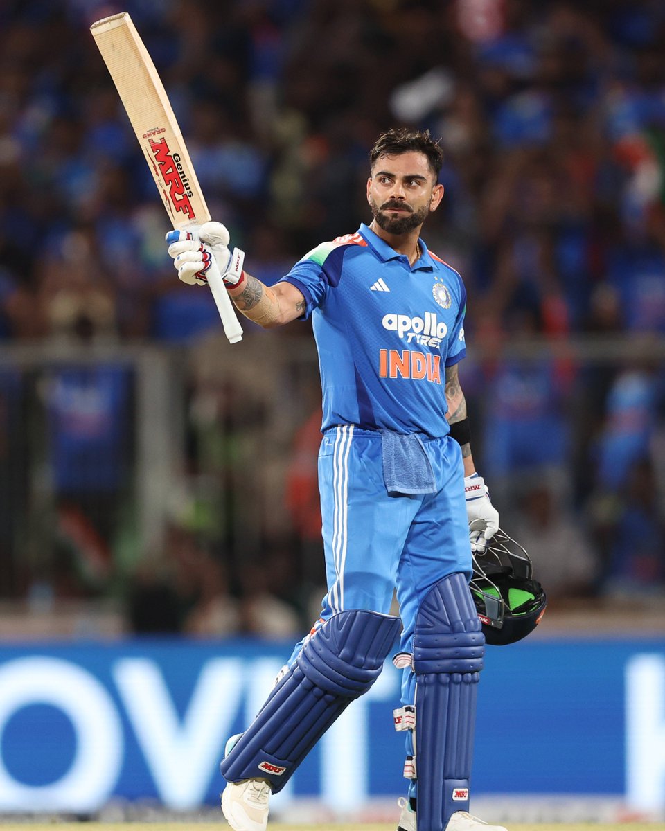 ImAPorkar's tweet photo. 86th century. Same King. Same hunger. My sir @imVkohli 🙇🏻 Virat Kohli walks in, absorbs the pressure, and turns it into another unforgettable hundred. The aura, the aggression, the consistency absolutely unreal. Some players make records. King Kohli keeps rewriting them. 🐐💯 https://t.co/ENvtzYl8YS