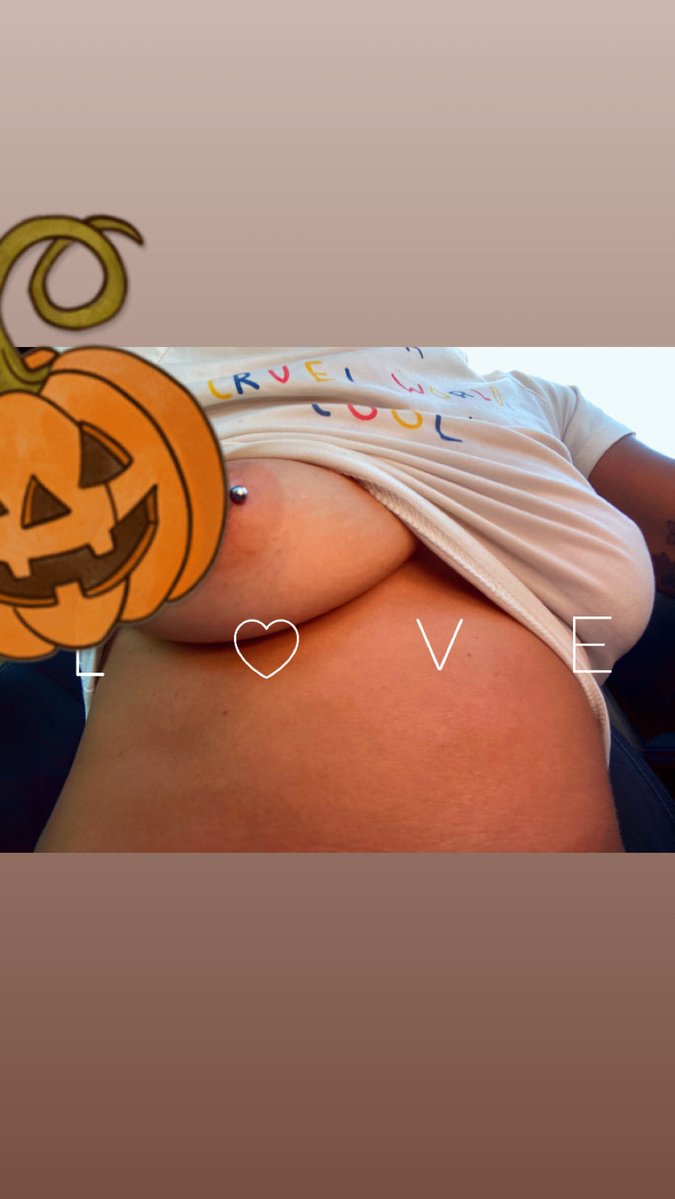 Michelle7590's tweet photo. I did a thing 😏 https://t.co/DtU6CfV8xV
