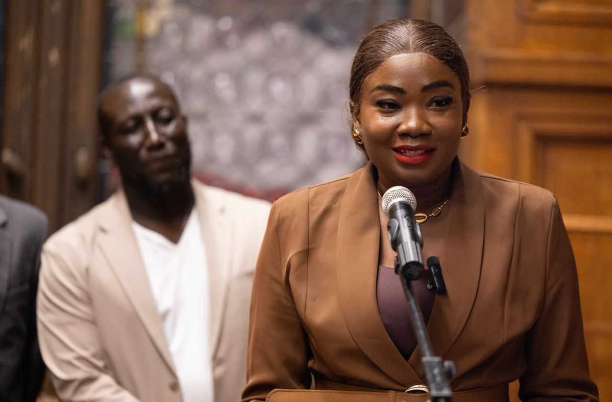 central_sage's tweet photo. 🇨🇩🇫🇷 Paludisme : La député nationale Christelle Vuanga @ChristelleVuan1 porte la voix de l’Afrique à Paris. 

À l’Hôtel de Ville de Paris, la députée congolaise a plaidé pour le renforcement des financements du Fonds mondial dédiés à la lutte contre le paludisme en Afrique et dans le monde. 

#Paludisme #RDC #Afrique
