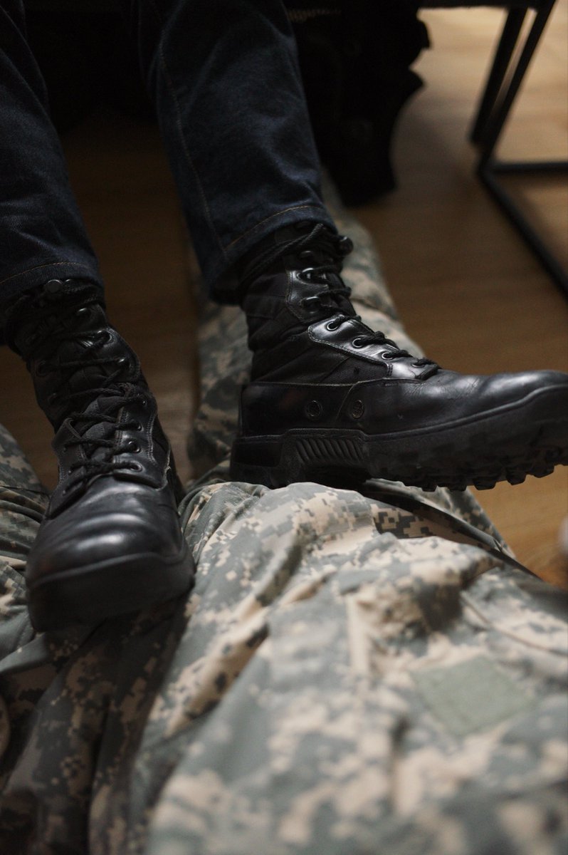 Bootedjbootedj's tweet photo. One fine day the boy was craving to be stomped and trampled, wanted to lick the oldest, most used pair of boots. For his tongue to thread through the grains of soles just to clean and taste the gunk, spit, dirt and dust from the trails and hikes. And so it was granted. https://t.co/64nq26NP2j