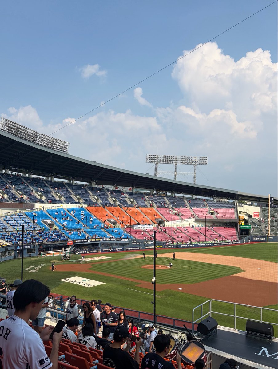 zqc2y's tweet photo. #두산_트친소 #두산트친소
포시 확정 기념 https://t.co/U59ducviZf