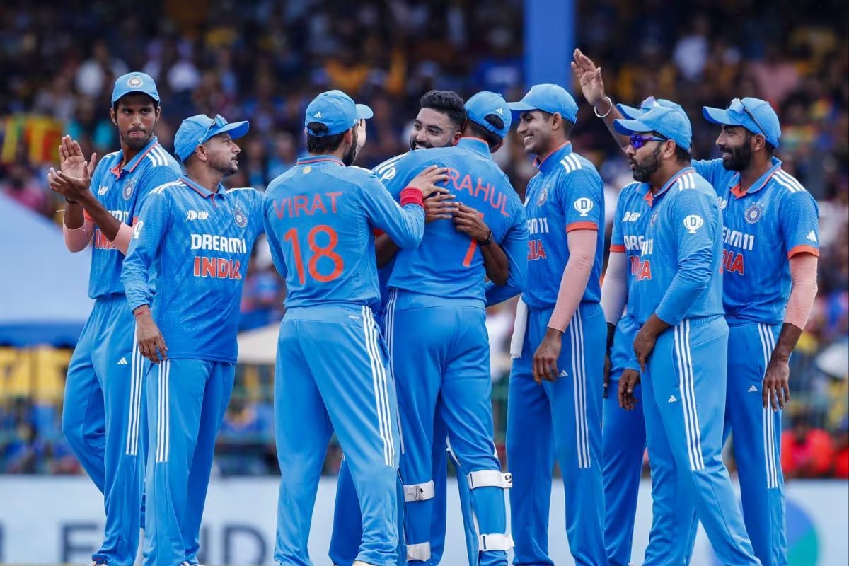 indiancric45's tweet photo. 🚨 BREAKING NEWS 🚨

🚨 BCCI CENTRAL CONTRACTS 2026–27 — PROBABLE LIST 🚨

🟢 GRADE C — ₹1 CRORE/SEASON
Axar Patel | Tilak Varma | Rinku Singh | Shivam Dube | Sanju Samson | Arshdeep Singh | Prasidh Krishna | Dhruv Jurel | Abhishek Sharma | Ishan Kishan

🟠 GRADE B — ₹5 CRORE/SEASON
Rohit Sharma | Virat Kohli | KL Rahul | Mohammed Siraj | Hardik Pandya | Rishabh Pant | Kuldeep Yadav | Yashasvi Jaiswal | Shreyas Iyer | Ravindra Jadeja | Varun Chakravarthy | Harshit Rana

🔴 GRADE A — ₹7 CRORE/SEASON
Shubman Gill | Jasprit Bumrah