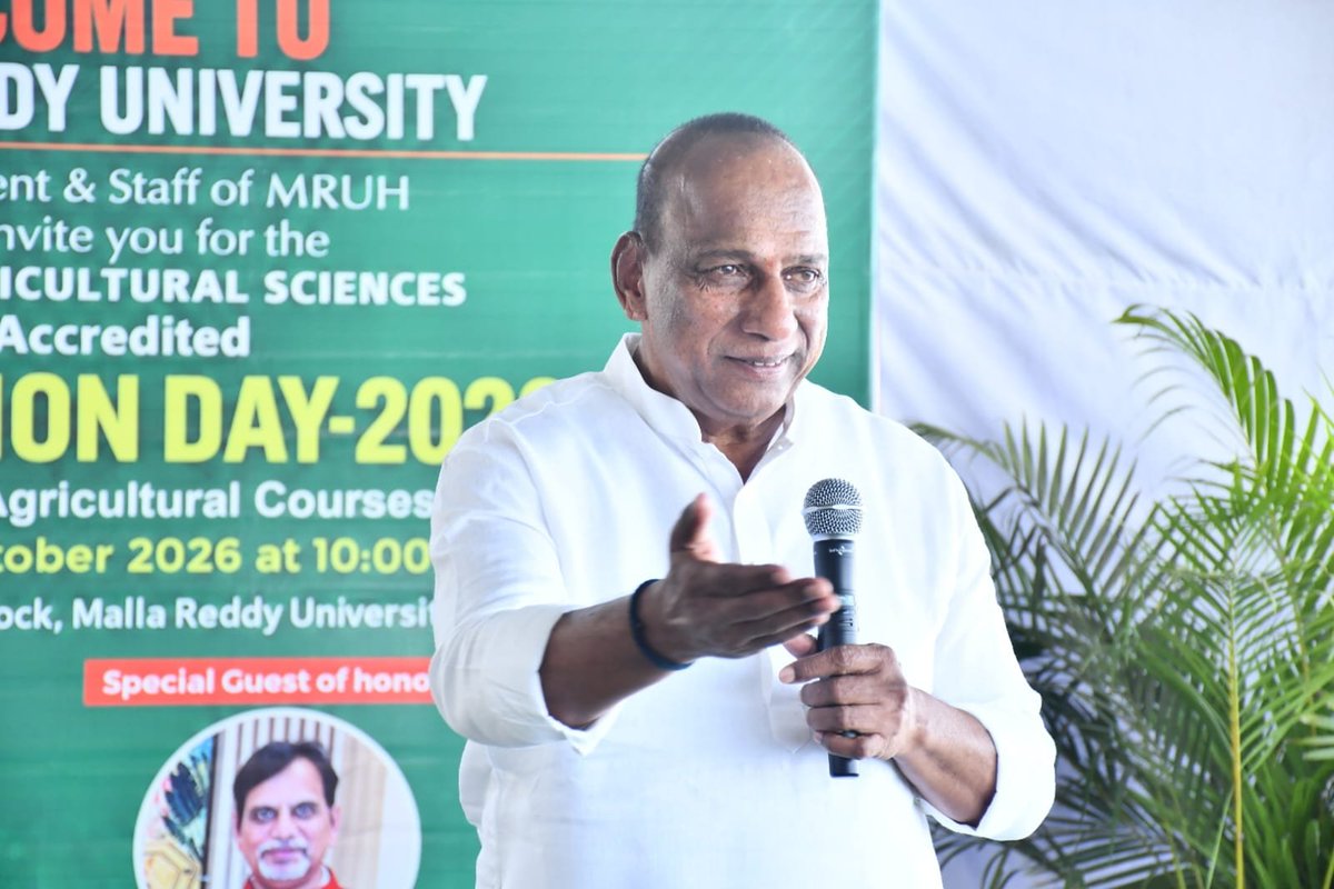 chmallareddyMLA's tweet photo. మేడ్చల్ నియోజకవర్గం గుండ్లపోచంపల్లి మున్సిపాలిటీ మైసమ్మ గూడ లోని మల్లారెడ్డి యూనివర్సిటీ స్కూల్ అఫ్ అగ్రికల్చర్ సైన్స్ లో జరిగిన ఒరియన్టేషన్ డే 2026 కార్యక్రమంలో పాల్గోని విద్యార్థులకు దిశా నిర్దేశం చేయడం జరిగింది. https://t.co/ZBful4isJU