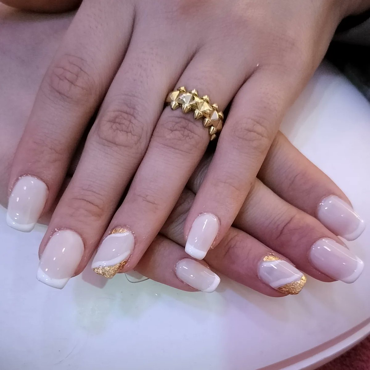 marxortega's tweet photo. Permanent false nails 70dh https://t.co/r48v0HDwyl