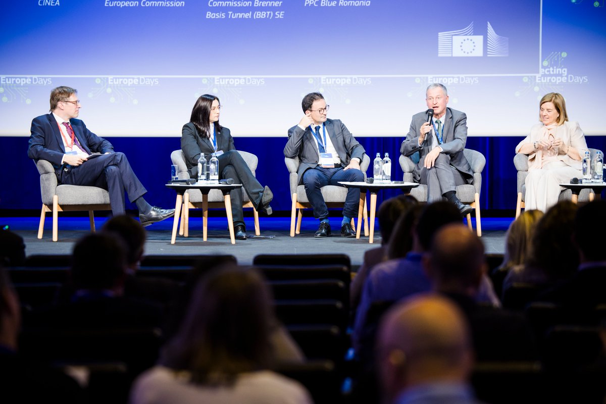 PalomaAbaEU's tweet photo. A pleasure to join a panel at the Connecting Europe Days 2026, Europe’s flagship mobility event.
We discussed how to build on the 2021-2027 simplification measures and make CEF project delivery even more straightforward over the next 7 years
https://t.co/B4P4eEY2nK 
#CEFTransport https://t.co/JfnCe5srtd
