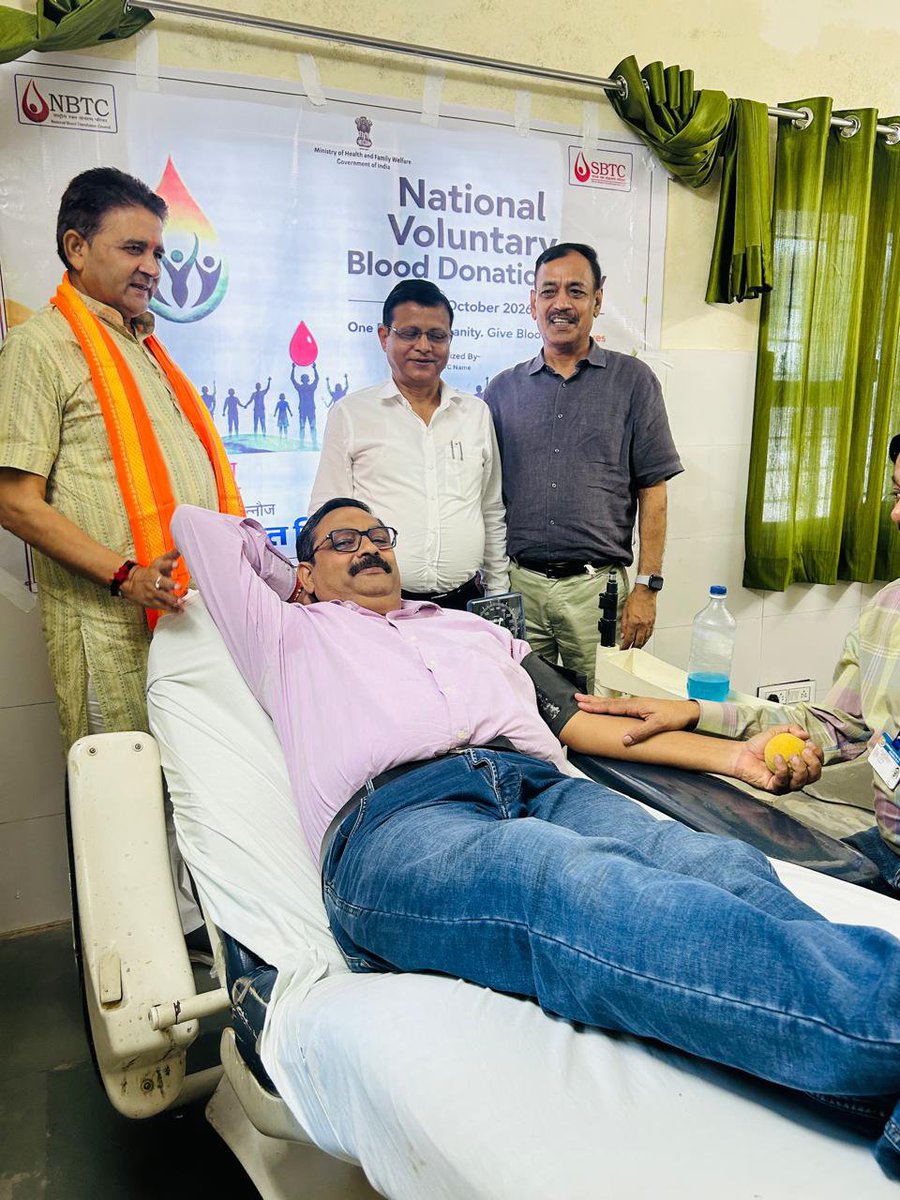 amit402222's tweet photo. विश्व स्वैच्छिक रक्तदान दिवस पर रक्तदान करने का सौभाग्य प्राप्त हुआ https://t.co/W89n74PntX