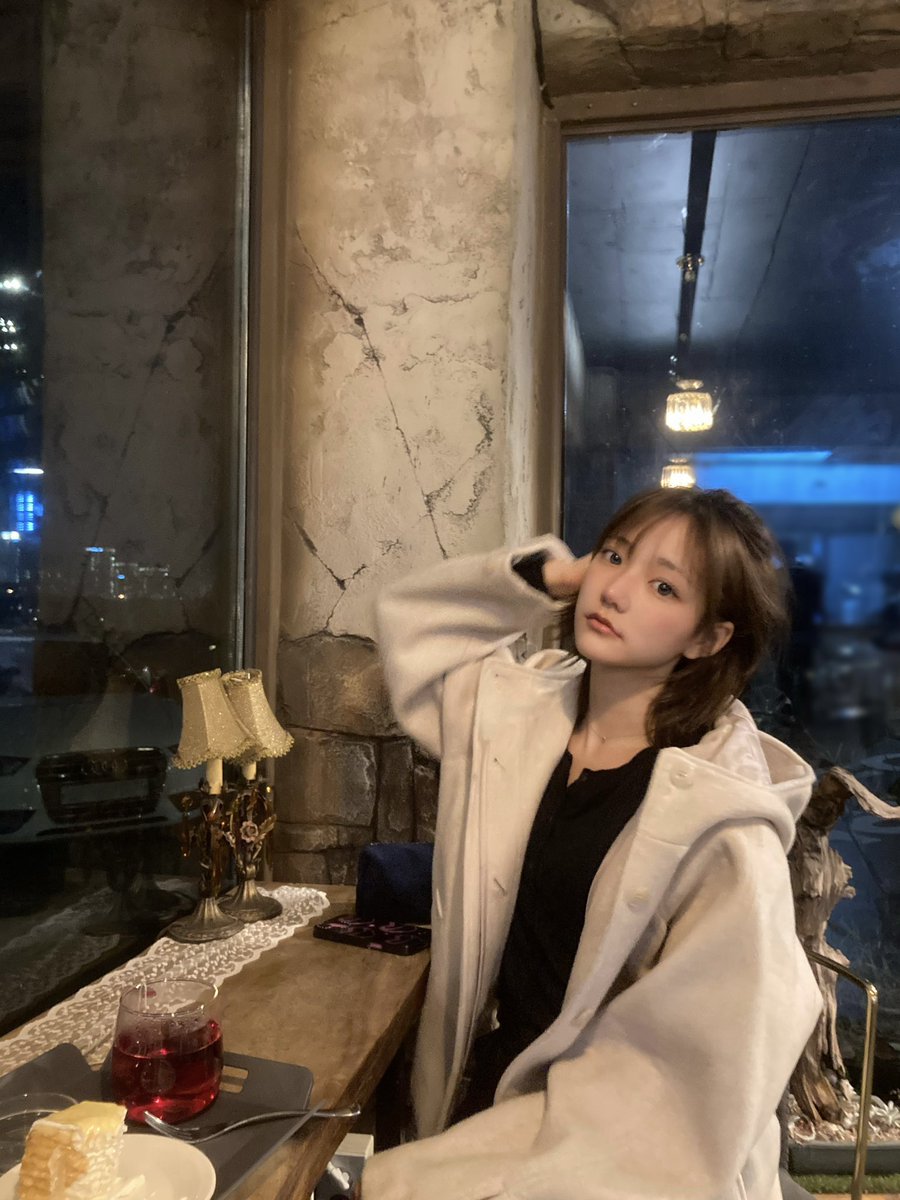 KiiiKiii_talk's tweet photo. 오늘두 힘냉 𐔌՞ ܸ.ˬ.ܸ՞𐦯

#KiiiKiii #키키 #JIYU #지유 https://t.co/EDkbtPMqCF