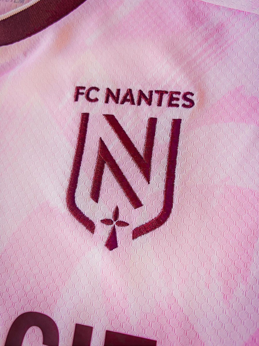 MacronSports's tweet photo. Unveiling the new @FCNantes Special 'Octobre Rose' Kit for the 2026/27 season.

Read more: https://t.co/4ARY4eUaEW

#FashionInSport #Unveilievable https://t.co/jnw6htA0OM