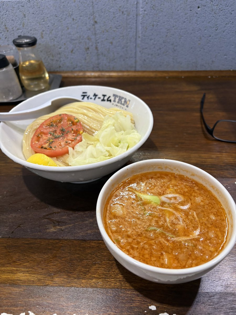 avy4600's tweet photo. #ゴールデンタイガー🐯
#TKM@聖地
まずは移転地が40で落ち着いて何より〜
🍜トマトつけ麺大盛り
🍚150円分🍚(リゾット)
本日よりレギュラー開始という事でー
🐯では一番食べてるメニュー
とは言え久々で確認したら無事に
リゾットサービスは継続されていて安堵 https://t.co/gujNxd4s8h
