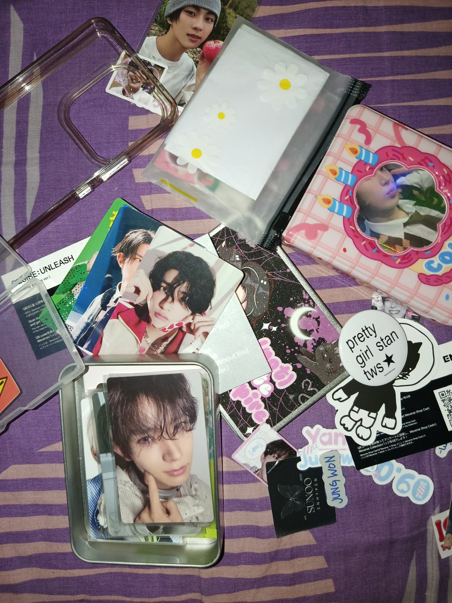 sunooiily's tweet photo. tiba tiba pengen decor case hp https://t.co/gbOxp0pWvT