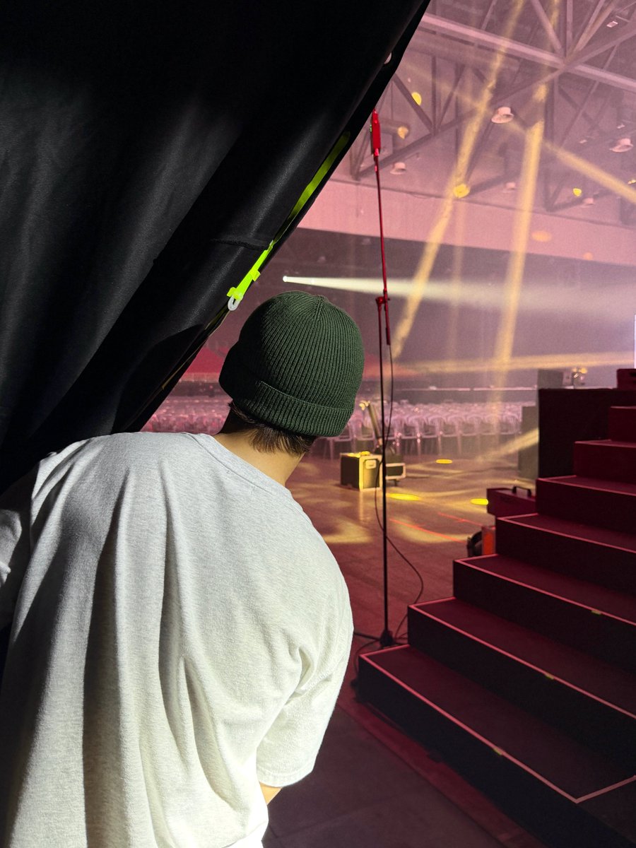 DOHKYUNGSOO_X's tweet photo. 🅂🄴🄴 🅈🄾🅄 🄰🅃 🄳🄰🅈 🄾🄵🄵 !

2026-2027 DOH KYUNG SOO
CONCERT TOUR [DAY OFF] IN SEOUL

📅 2026.10.02(FRI) 7:30PM (KST)
📅 2026.10.03(SAT) 5PM (KST)
📅 2026.10.04(SUN) 5PM (KST)
📍 KINTEX 1, EXHIBITION HALL 5

#도경수 #DOHKYUNGSOO
#DAY_OFF https://t.co/BXrxZJ4Txj