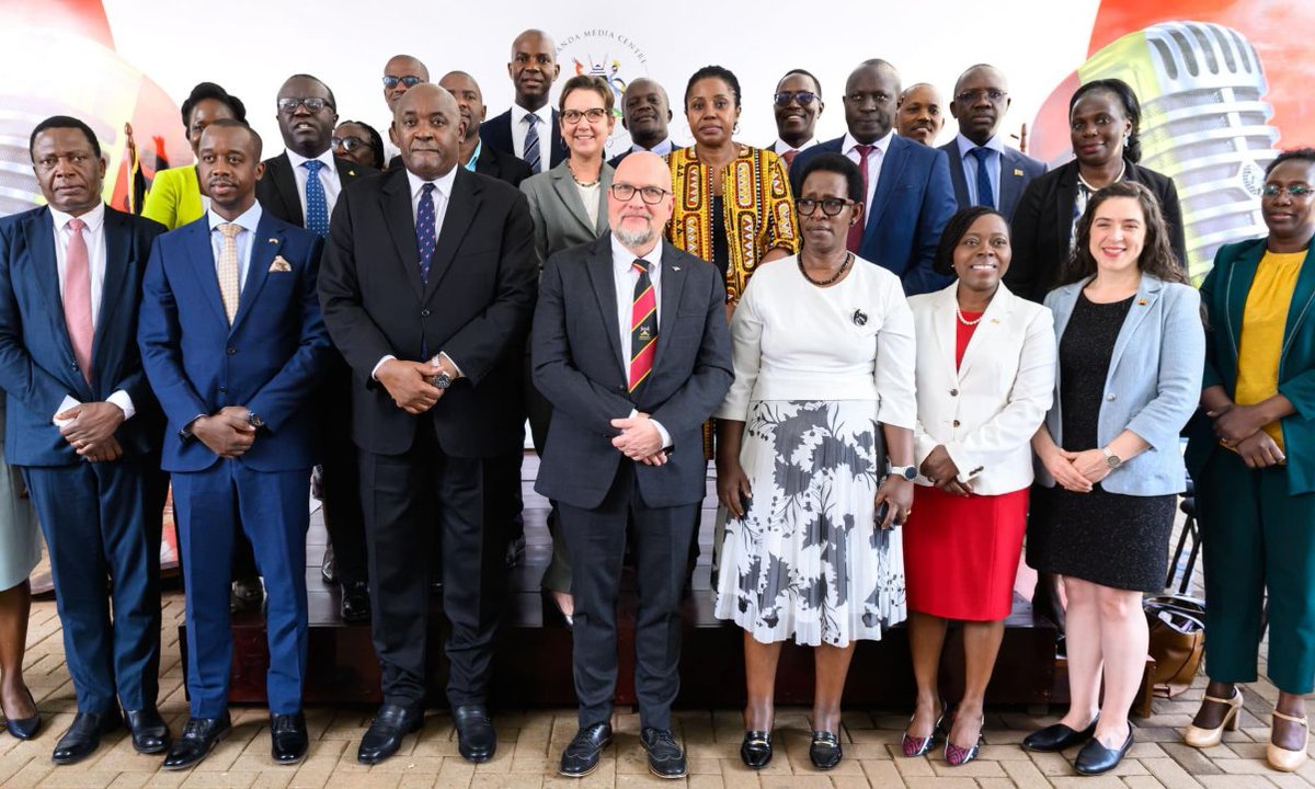 UNAIDS_UG's tweet photo. @UNAIDS joined partners this morning at the launch of the preliminary #UPHIA2025 results.

'UPHIA 2025 is more than a survey report. It is a national accountability instrument &amp; a timely evidence base for the next phase of 🇺🇬’s health reforms' @CHRISBARYOMUNS1  @MinofHealthUG https://t.co/NJFw70056H