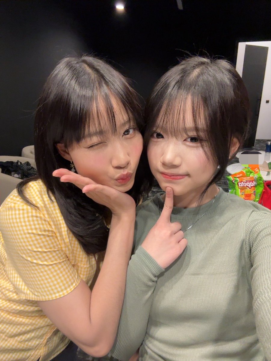 Kimmy_JKT48's tweet photo. MAKASIH BANYAAKKK IDN live temen main japota hari iniiiii!! sama ka mutheeee hihi sooo funnnn 🩷🩷 https://t.co/9bp7YRP8rP