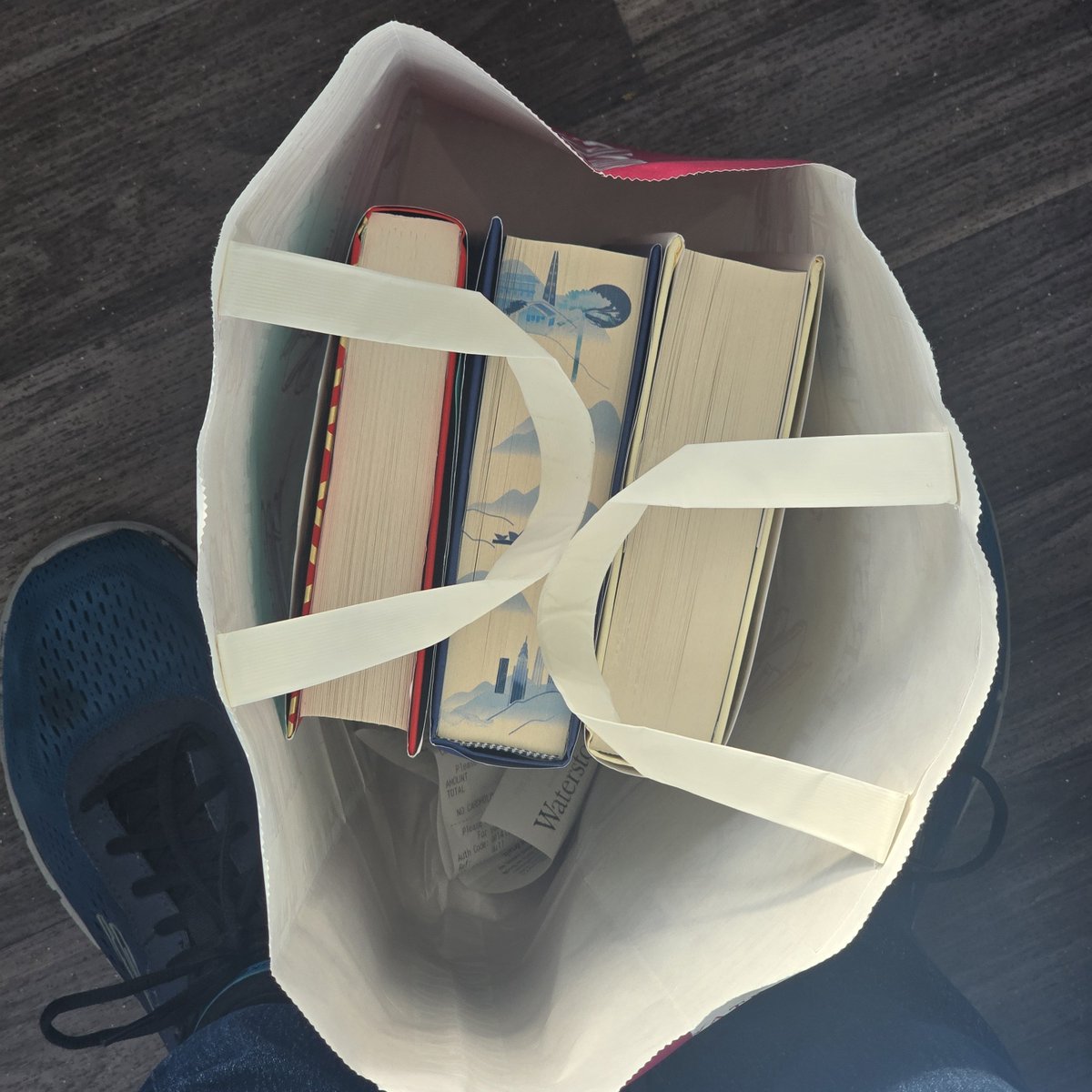 TheBookshopMan's tweet photo. I've been at it again! https://t.co/58HjKcizOB