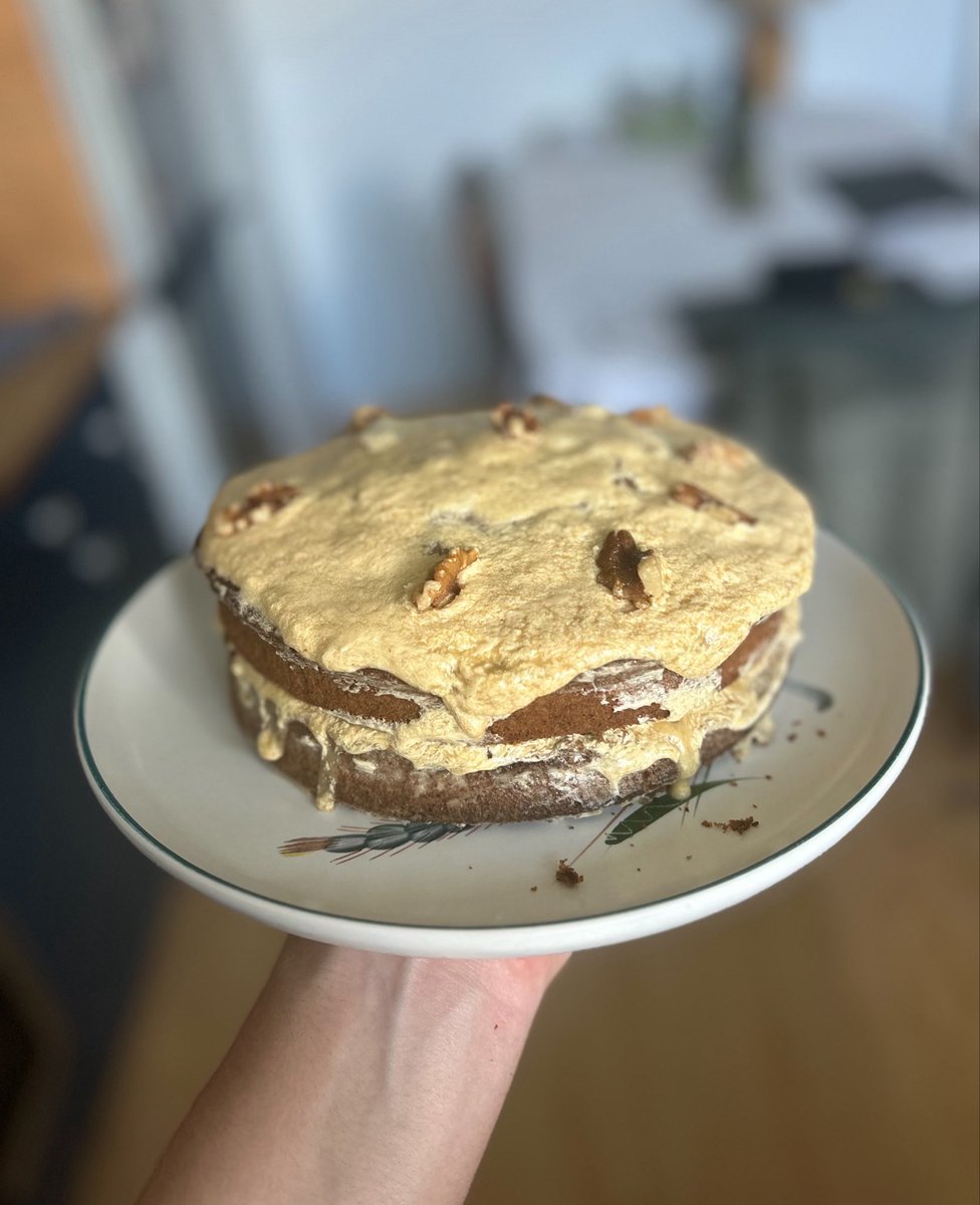 OkayyDetroit's tweet photo. Should I apply for great British bake off? #GBBO https://t.co/PXKVNLX22H
