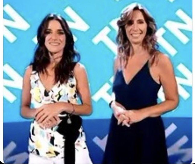 osvagoya's tweet photo. En que se convirtieron? Discípulas del gran Lanata?!! 
Billetera mata ideología. https://t.co/X8ZjXpeh0H