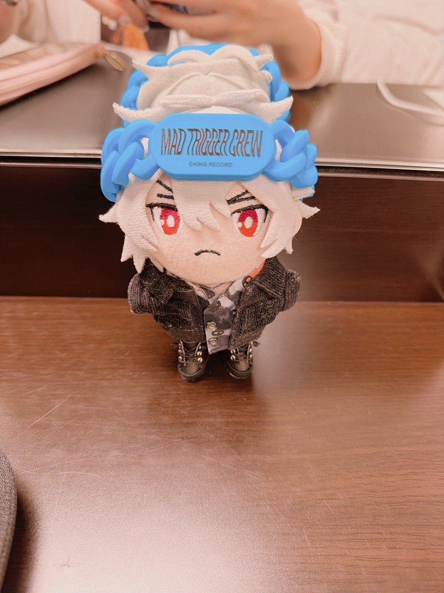 chinsucoh's tweet photo. ライブに向けて気合いしか感じられないさまち https://t.co/mqKiG2ojX6
