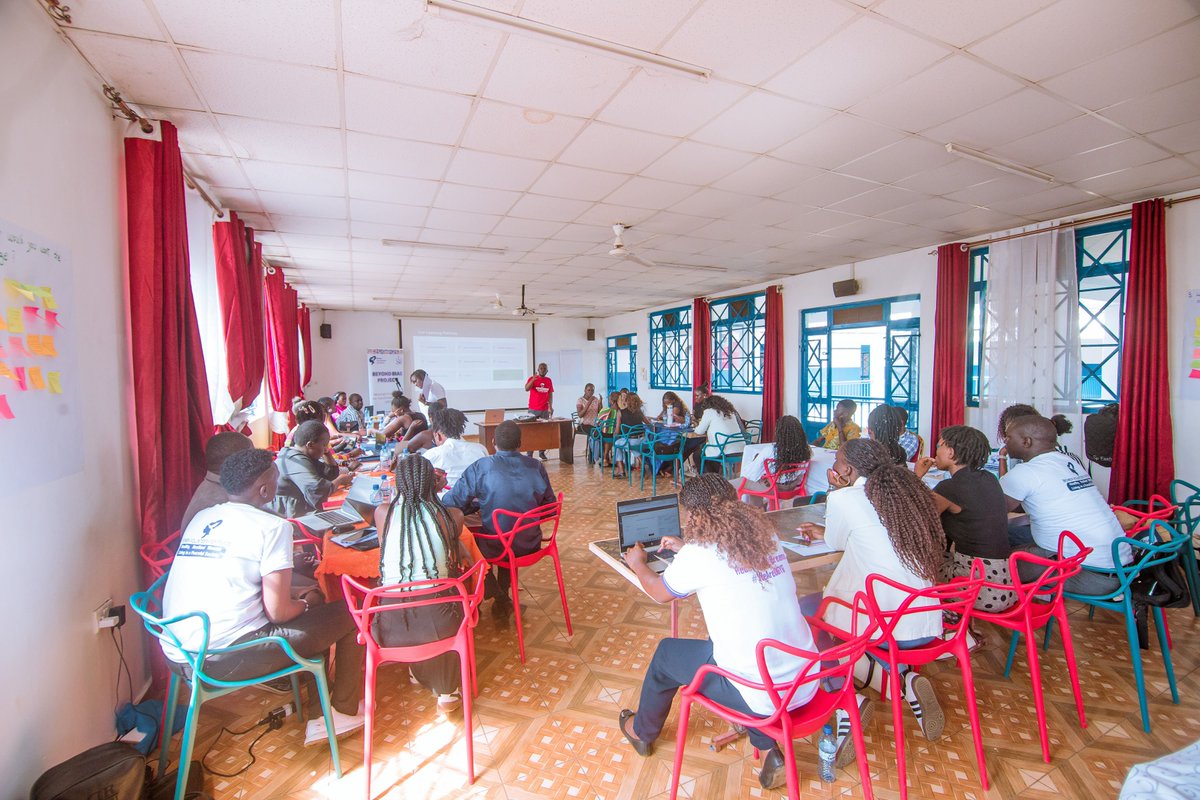 DreamsGirlsYou1's tweet photo. Day 1 of the 3-day SMART Policy Advocacy Workshop united 30 youth from Kisumu’s 8 subcounties under the Beyond Bias Project.
Advocates mastered stakeholder engagement &amp; Problem Tree Analysis, building a solid foundation to drive sustainable policy change.
#BeyondBias @FemnetProg https://t.co/c4YooUjPa0