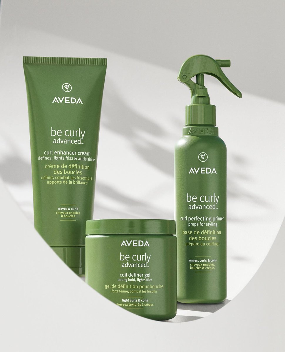 la_bevy's tweet photo. Spot the difference! With the Be Curly Advanced routine, your curls will never look the same again: instant, long-lasting frizz control, softness, and shine. See it to believe it! https://t.co/IDFHwTLW9y