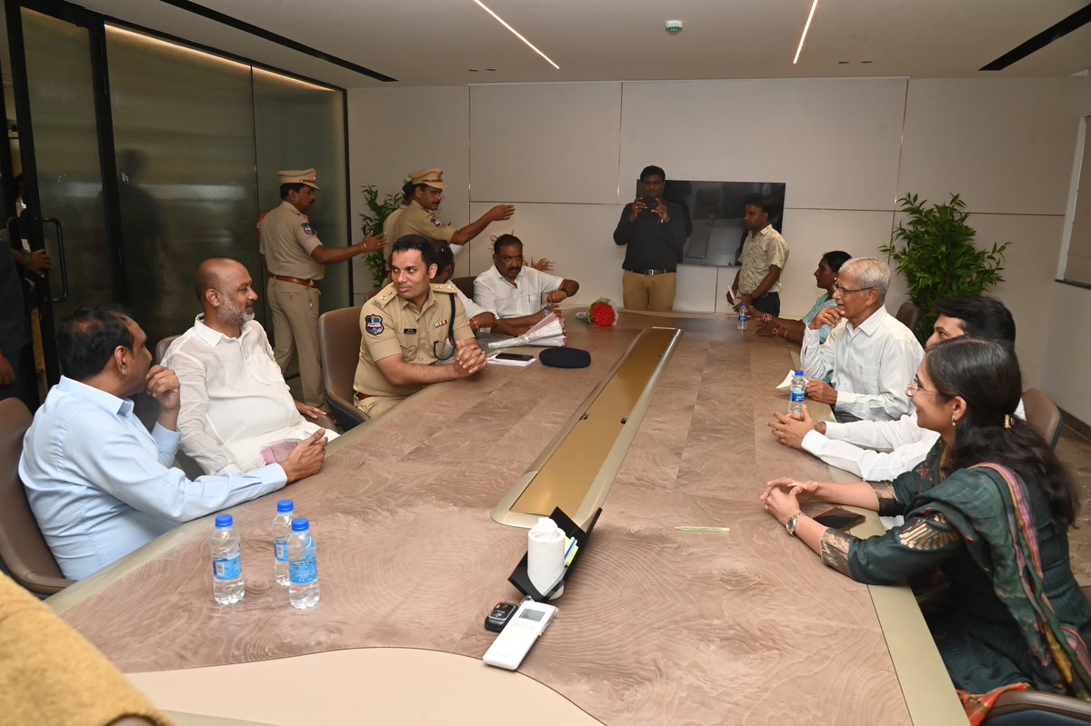 bandisanjay_bjp's tweet photo. Inspected the arrangements at Prathima Medical College ahead of Hon’ble Union Home Minister Shri @AmitShah ji’s visit on October 4th for the college’s Silver Jubilee celebrations, along with Prathima Group Chairman Shri Srinivas Rao garu and Police Commissioner Shri Gaush Alam garu.

The campus is buzzing with excitement to welcome him!