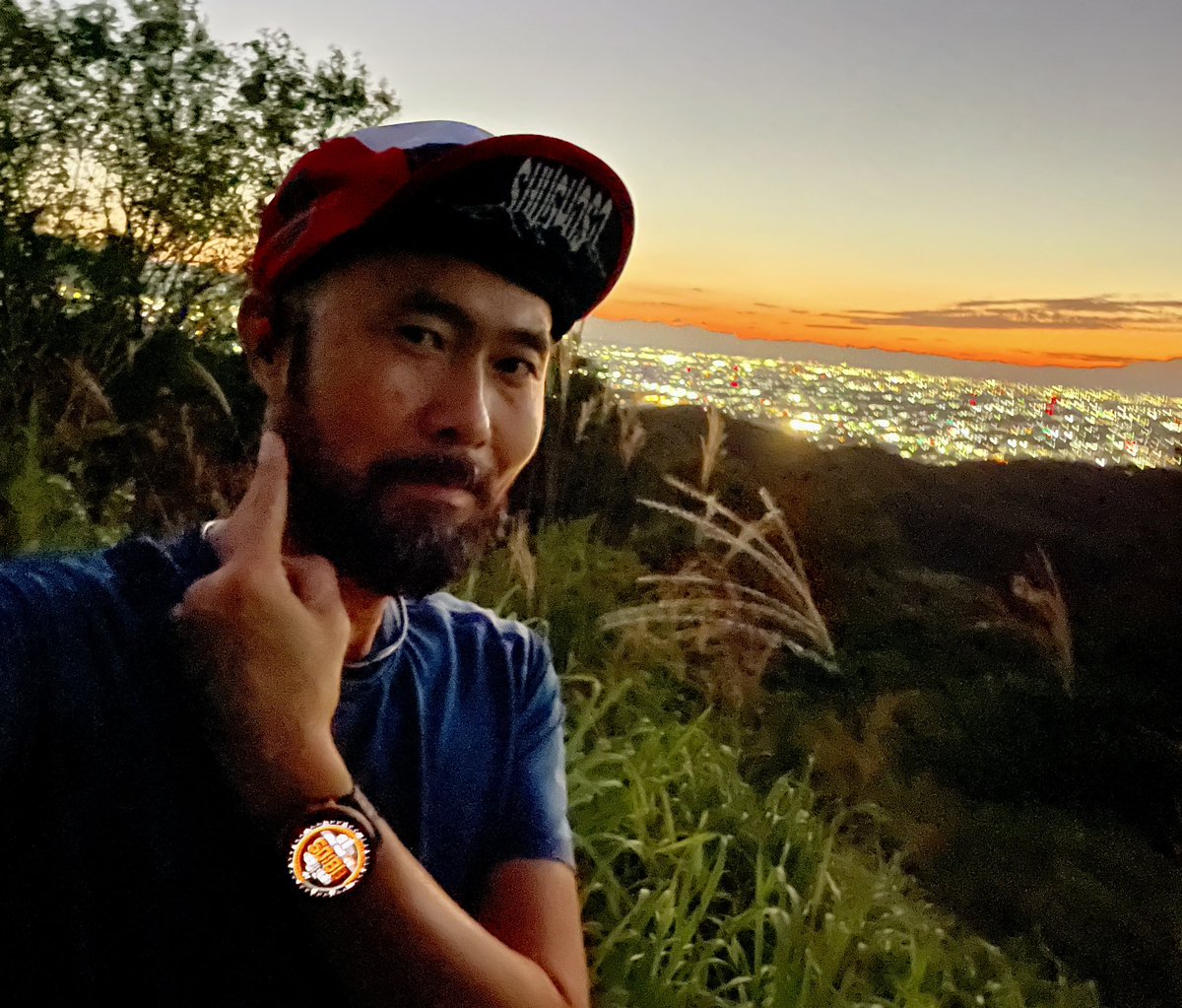 Misteraa6's tweet photo. 音楽は力だ！
最高のバディを手に入れた。 スペックだけで語りきれないものが、そこにはある。
なぜSuuntoを選ぶのか… 1936年から90年続き、冒険者をサポートし続けるブランドのスピリッツ。
UTMBモンブランへ準備は整った。 suuntoとともに夢の舞台へ挑戦します。

@suuntojapan https://t.co/Xir7MAEdSV