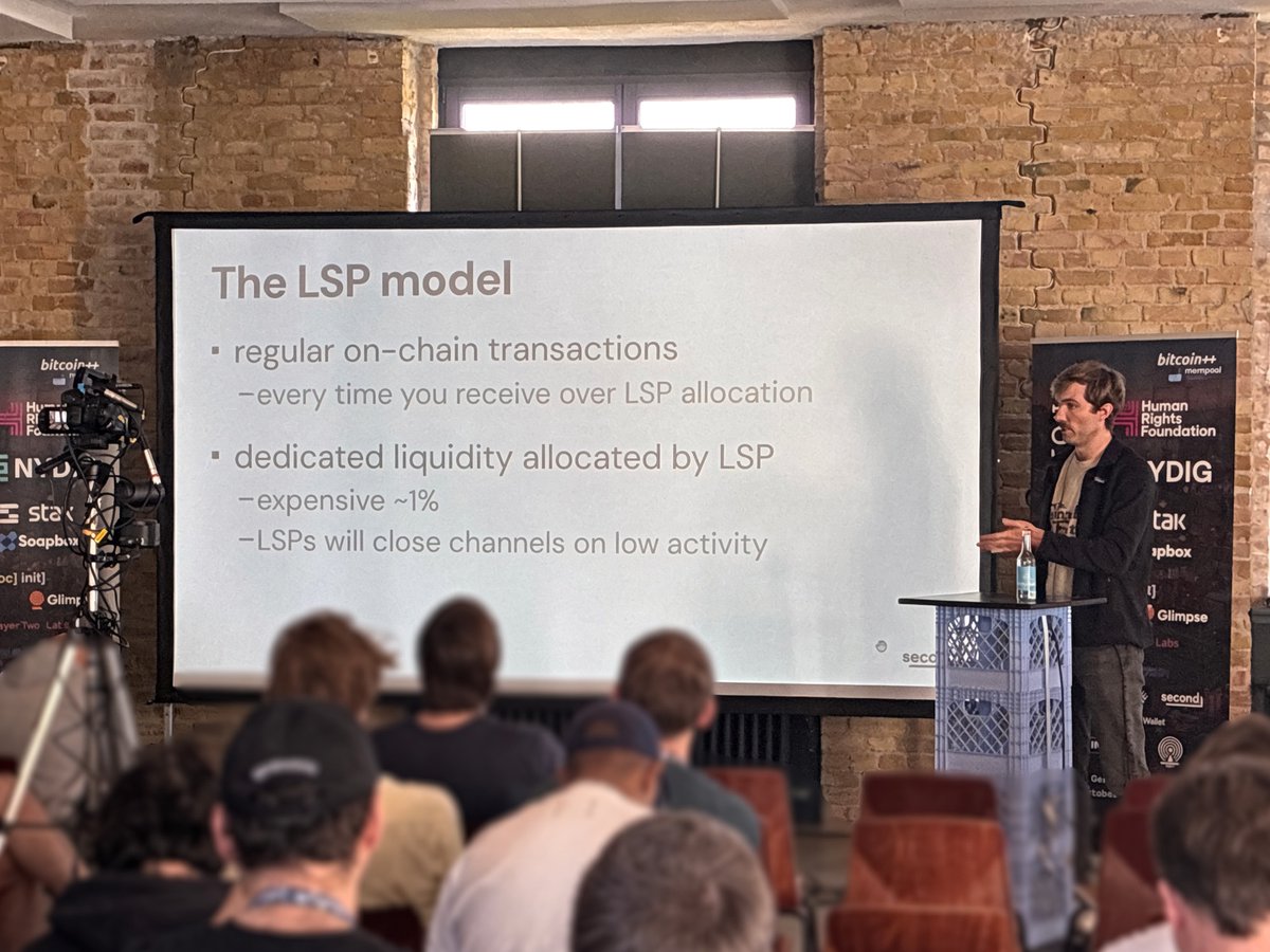 matthewvuk2's tweet photo. . @stevenroose3 gives a Lightning history walkthrough, from opening channels, the outdated LSP model, and how it all leads up to Ark. 

He walks through the Bark @BtcpayServer plugin, and everything possible with the Bark SDK. 

Send to on-chain addresses from off-chain balances https://t.co/GbQK5h36N7