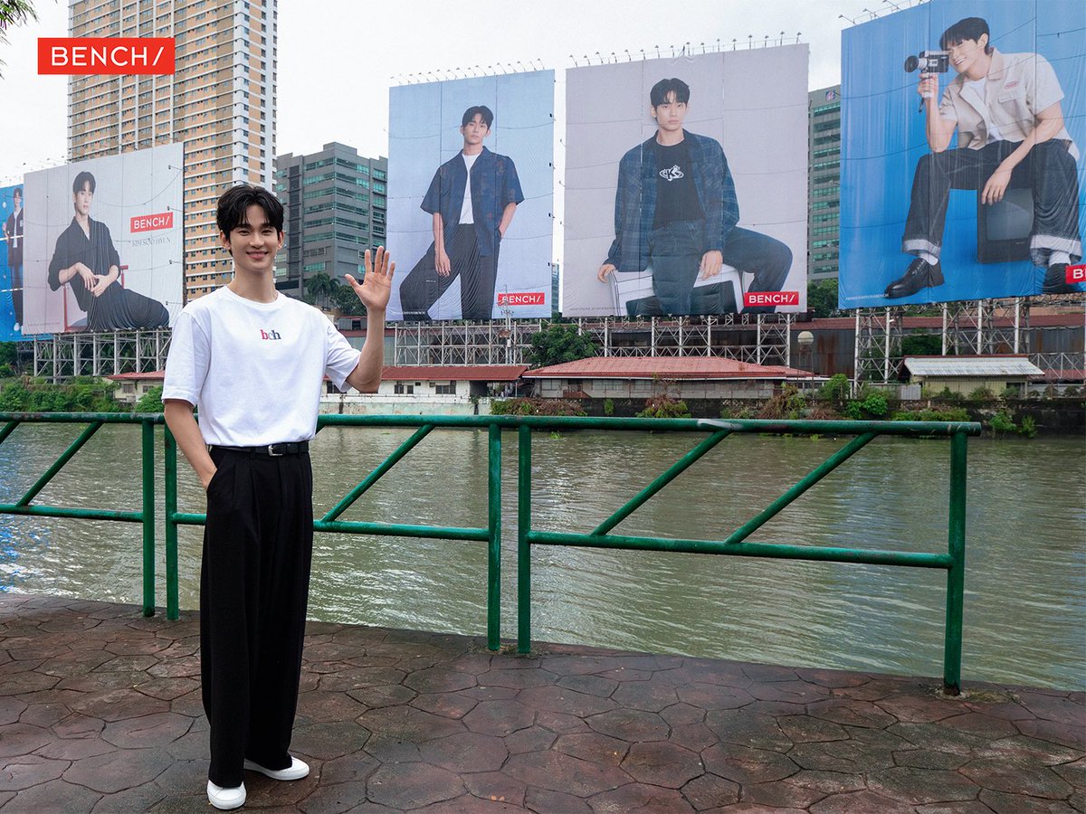 benchtm's tweet photo. Someone handsome stopped by EDSA Guadalupe! 👀 Swing by and say hi to Kim Soo Hyun before #BENCHOurForeverWithYou tomorrow! Don’t forget to tag us. ❤️

#BENCHxKimSooHyun #GlobalBENCHsetter https://t.co/cP7seqCUJE