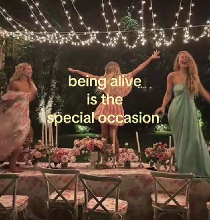 iridescelily tweet picture
