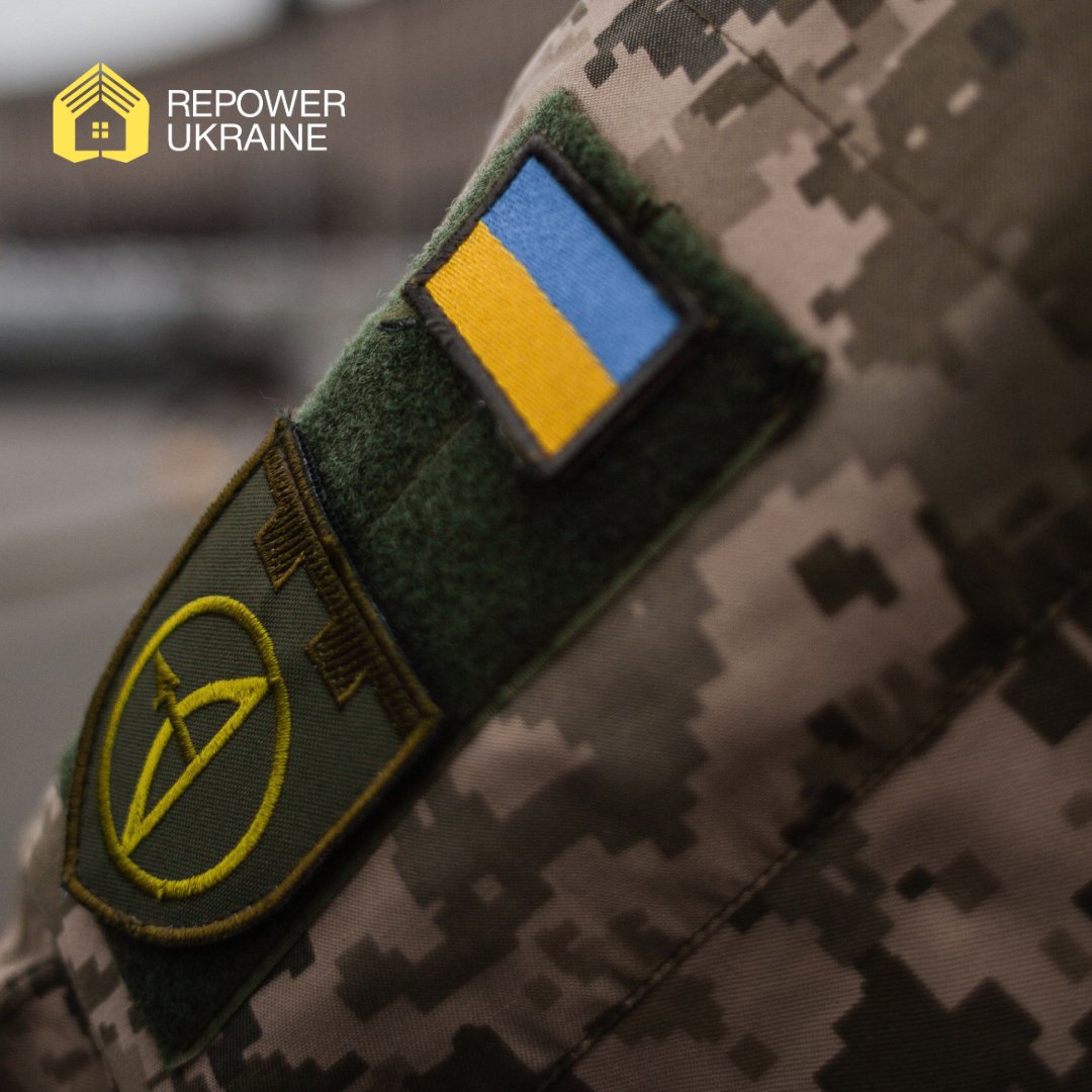 RepowerUa's tweet photo. Today, Ukraine marks Defenders and Veterans Day 🇺🇦

Professional realization is key to civilian transition. RePowerUkraine creates renewable energy educational programs for veterans – turning skills into career opportunities &amp; strengthening Ukraine’s energy sector ⚡ https://t.co/i3XS3fpiK2