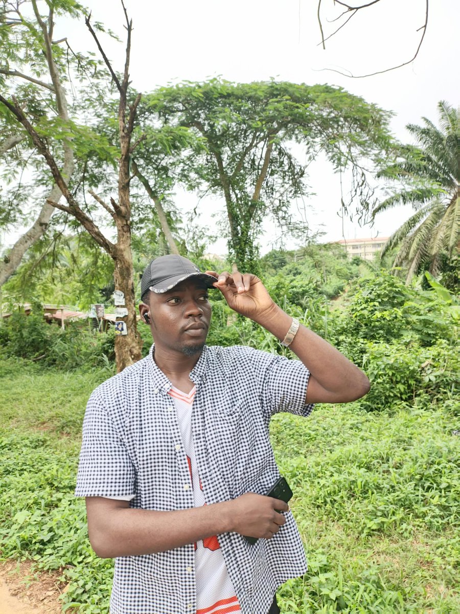 coddexx_dev's tweet photo. I have so many things to say and thank God for, the journey is just beginning, register the name "Coddexx". You will see and feel my footprint all over the internet(positively). I'll come back to this tweet one day to share my testimony. Happy new month and Happy Independence. 🇳🇬 https://t.co/aSIPd19XLc