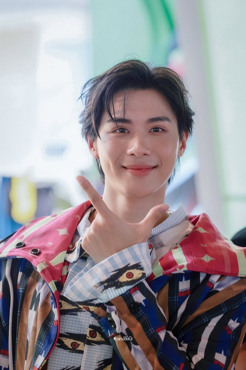 ICartoon_G's tweet photo. [ 011026 ] #TOPTAPJarukit 💜

— น่ารักมาก อัยม๋าของพี่สาว 🥺🥺

#SiamCenterBIFW2026xTOPTAPMINLEE
꒰ @JARUKiTzX96 ꒱ https://t.co/yC9iKB9KYg