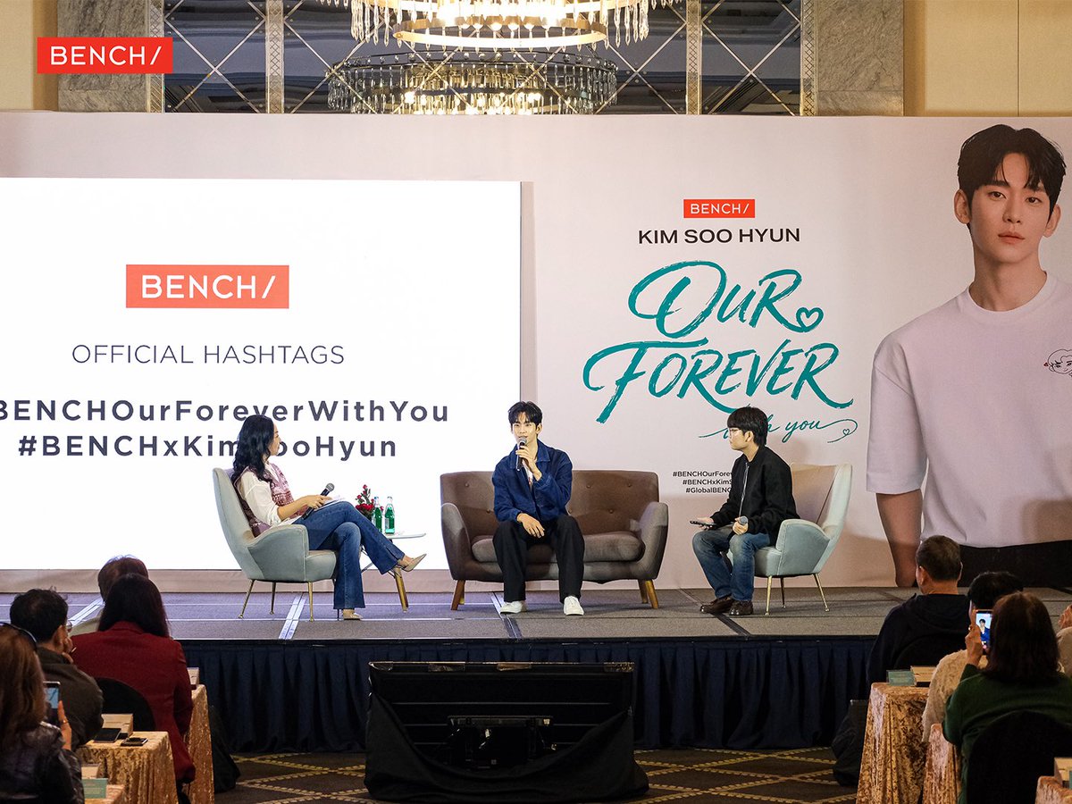 benchtm's tweet photo. First look at Kim Soo Hyun! ✨ The press conference was made even more special with the 50 SVIP winners who got to experience the Press Conference View Pass. Are you as excited as we are for #BENCHOurForeverWithYou? ❤️

#BENCHxKimSooHyun #GlobalBENCHsetter https://t.co/Vz5VCkbNBk