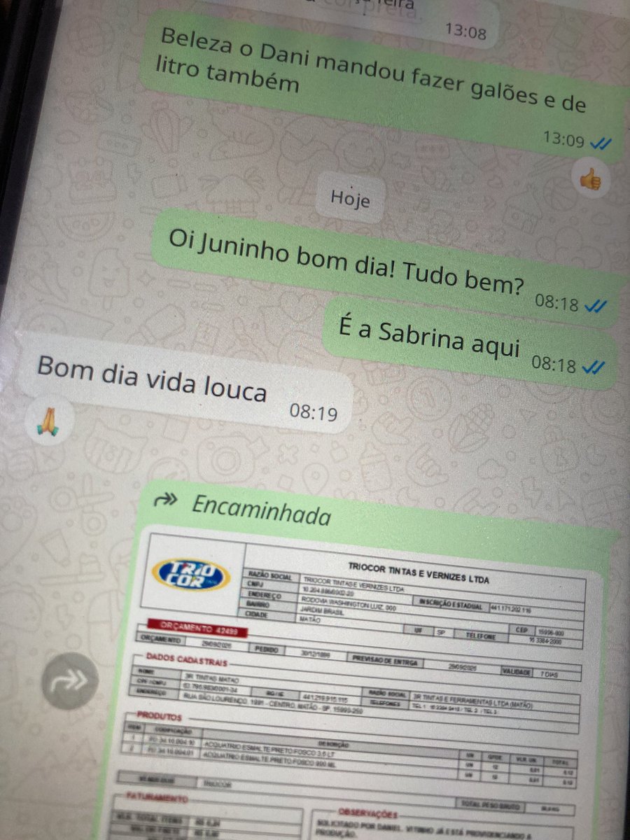 sabsabsabi's tweet photo. Meu vulgo na empresa é loucura https://t.co/9RVgkVFil6