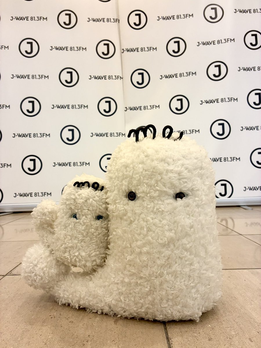 Jme813's tweet photo. 今日は開局記念日だったじぇい〜

これからもよろしくだじぇい🌝
#jwave https://t.co/vlqGGFEnAX