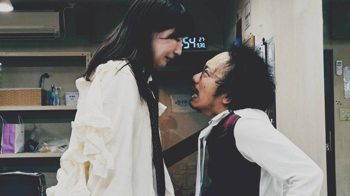 S_F_info's tweet photo. 【ご来場の皆様へのお願い】

会場は土足厳禁です。
靴を脱いでお入りください。

また、会場が狭いため、
ブーツなどかさばる靴でのご来場や
大きなお荷物のご持参はお控えください🙏

ご協力お願いいたします！

#たまごそのまま https://t.co/bLrW3Yg6qm