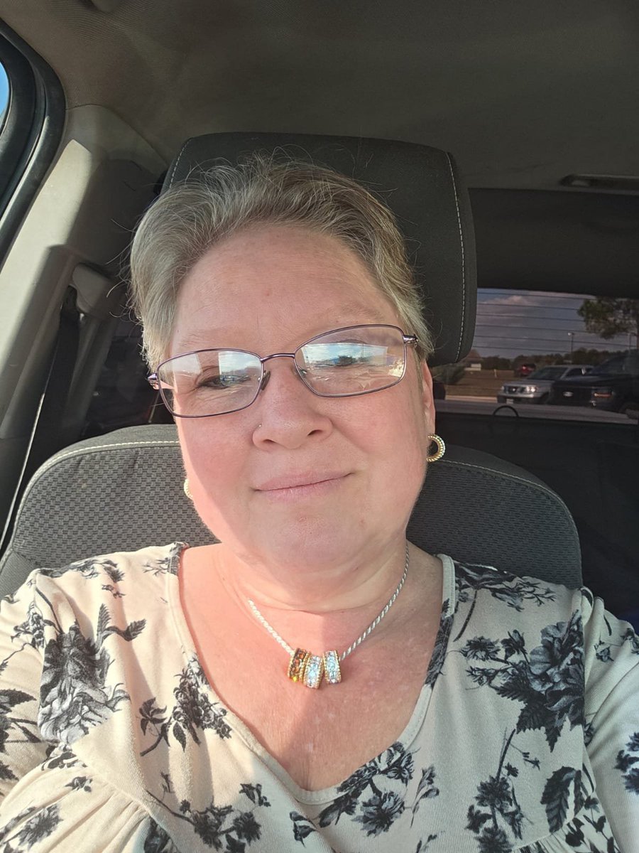 Mary738472's tweet photo. This is my new zangi number!
Hit me up. 19-8168-7836 https://t.co/bEtfwIvR4k