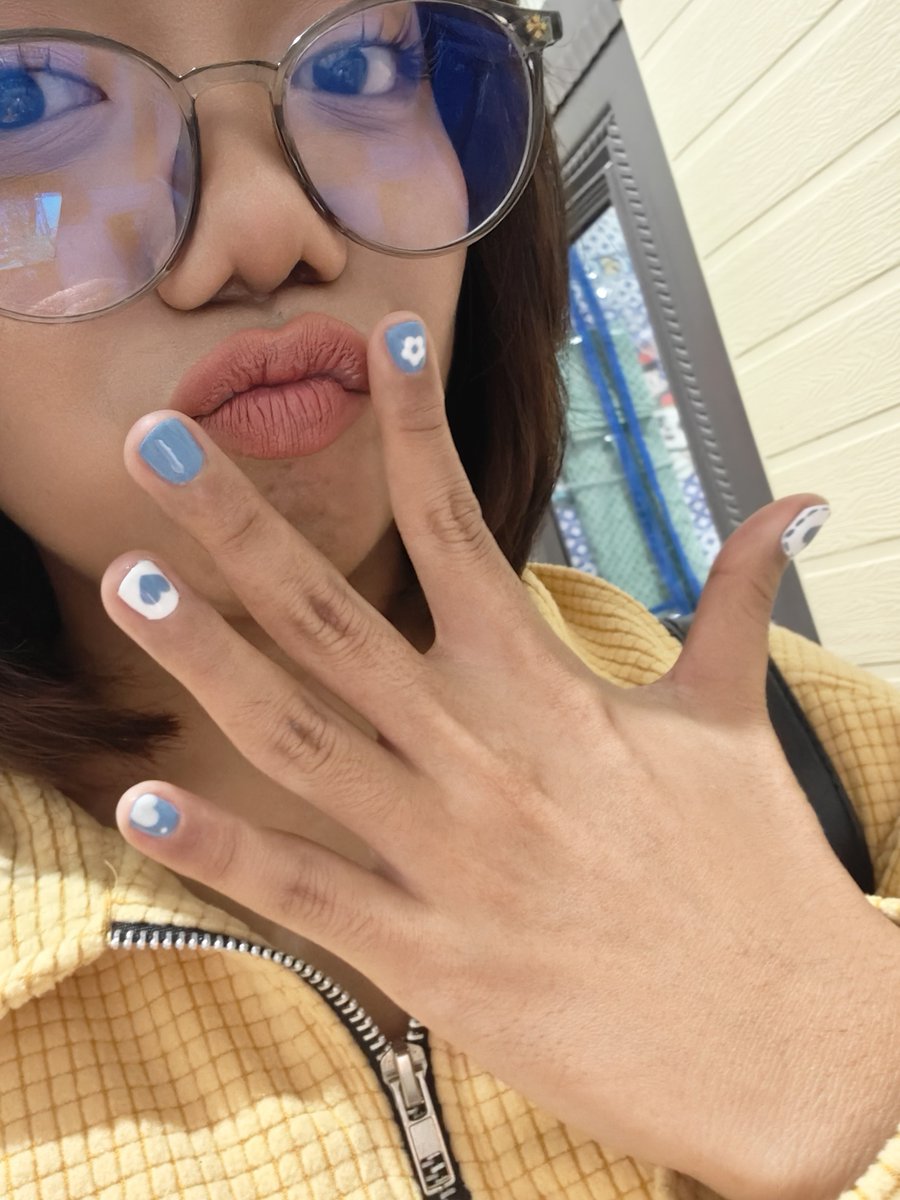 itshaniad's tweet photo. hasil gabut https://t.co/KCySYNvRf6