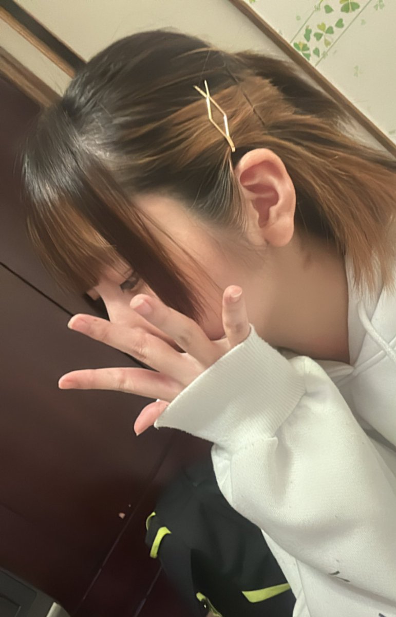 raranario's tweet photo. パパにとっても不愉快な名前をつけられた( ⸝⸝⸝⩌⤚⩌*)ﾑｩ…『妖怪お刺身むしゃむしゃ』だって🐟パパの晩酌のお刺身食べたら言われた https://t.co/7o0A6MQSsd