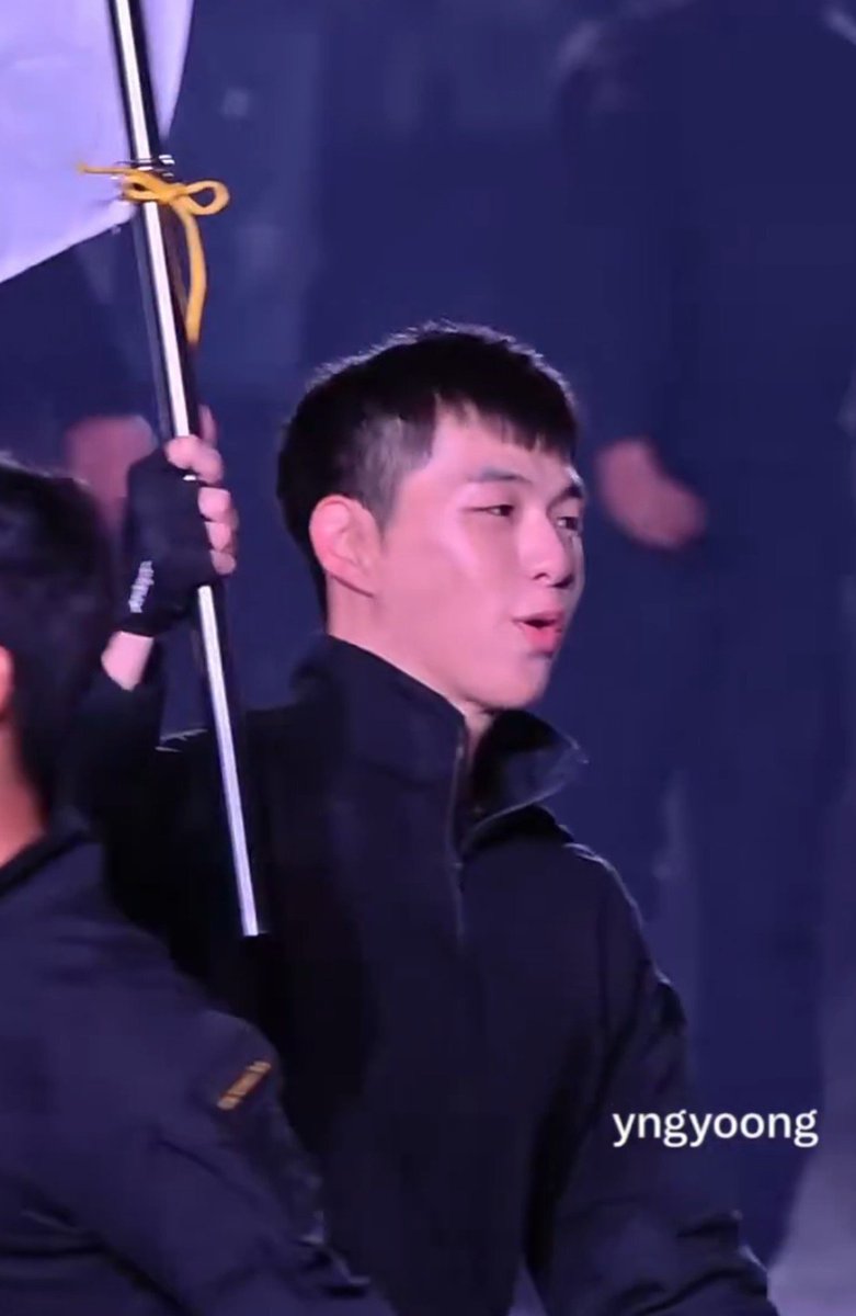 Maebelline1210's tweet photo. And he is the chosen one to be flag bearer for the opening ceremony please I'm so proud of him 😭😭

https://t.co/544b8s7Xio https://t.co/3FXeiFxshD
