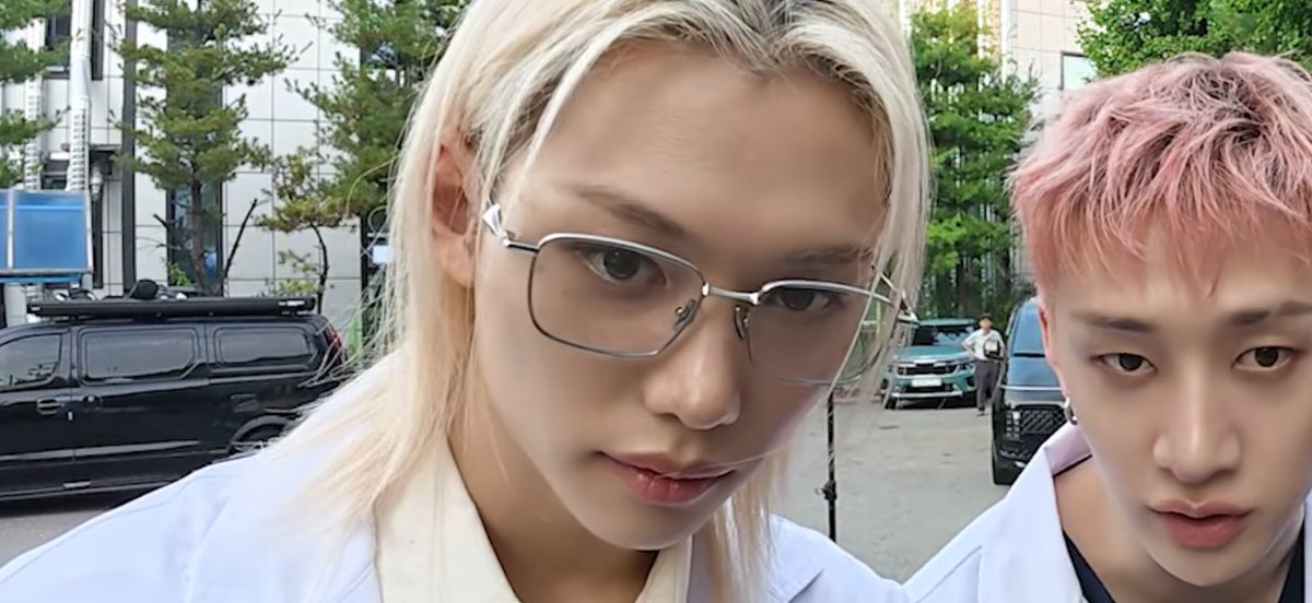 cbmogumogu's tweet photo. ピリちゃんが私がめちゃくちゃ欲しいメガネ掛けてる😭もうこれ買うしかないじゃん😭😭 https://t.co/pwtk1zUnZs