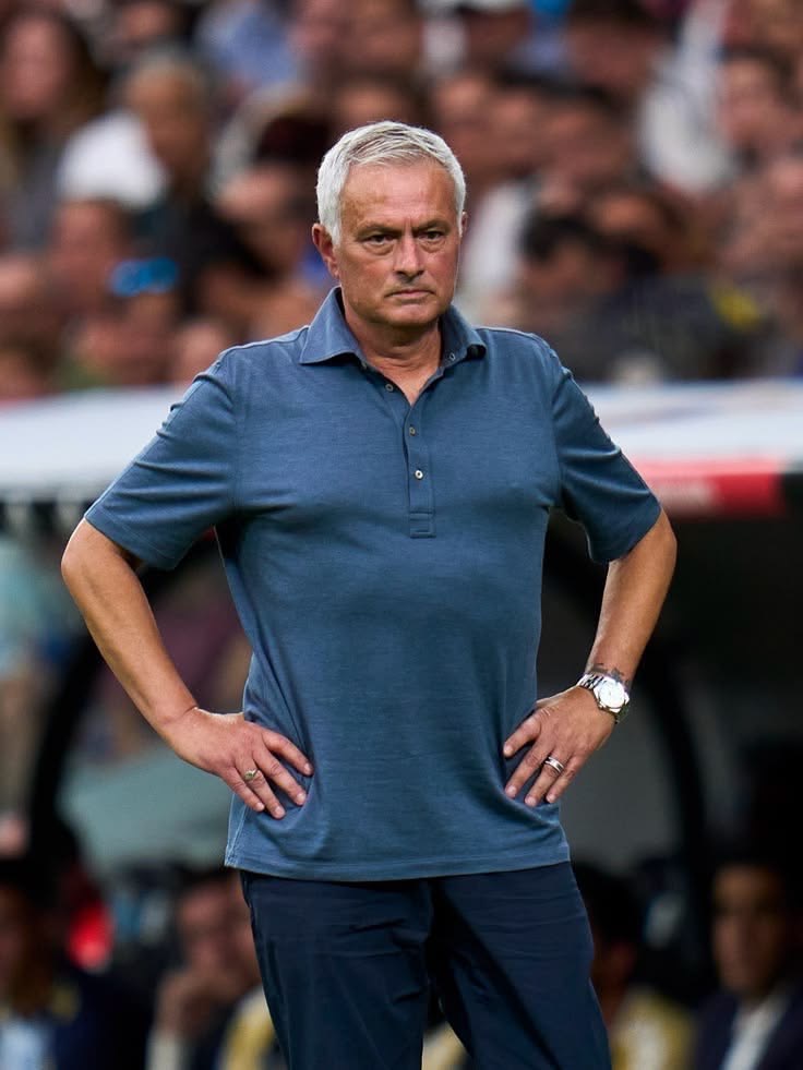 theMadridZone's tweet photo. 🚨 NEW: Jose Mourinho and Real Madrid APPROVED of Kylian Mbappé’s trip to Paris. 

Mbappé and the staff have an agreed treatment plan. @jfelixdiaz https://t.co/yfv9Wn9NZt