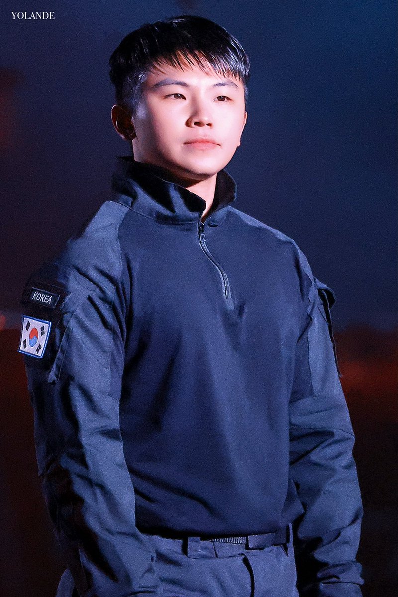 Svt_yolande's tweet photo. 261001
#세븐틴 #SEVENTEEN #WOOZI #우지 #이지훈 https://t.co/0r8A3h2JKa