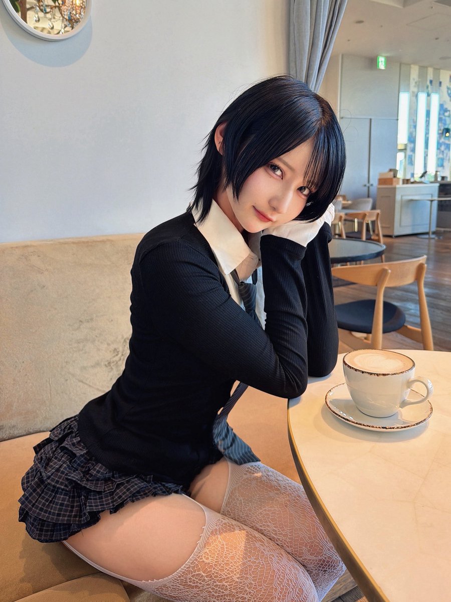 hakanai_yuma's tweet photo. 中性的 メロ顔 ショートウルフ女子 https://t.co/MQJImtHJz5