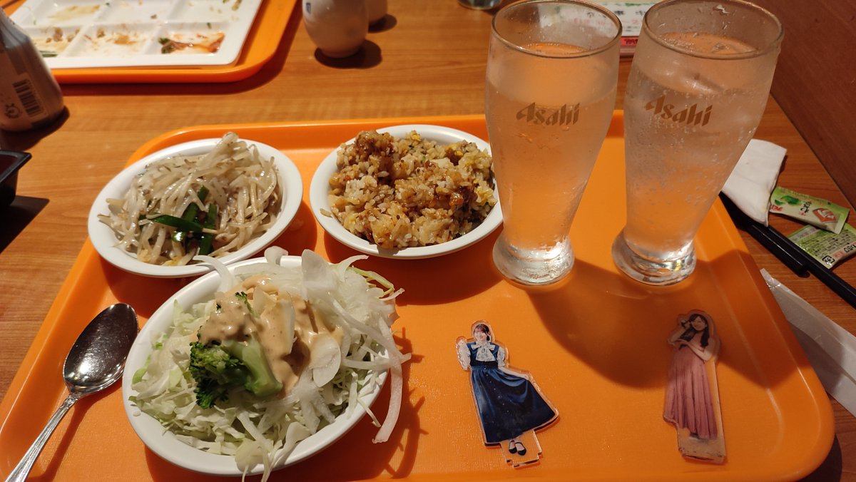sone_chi1006's tweet photo. 熱海に来たらお約束伊東園ホテル熱海館
夕食バイキング🍚🥗
飲み放題最&amp;高🤤🤤🍺🍺
#いただきまな
#いただきまきむー https://t.co/gMD4ek4rPy