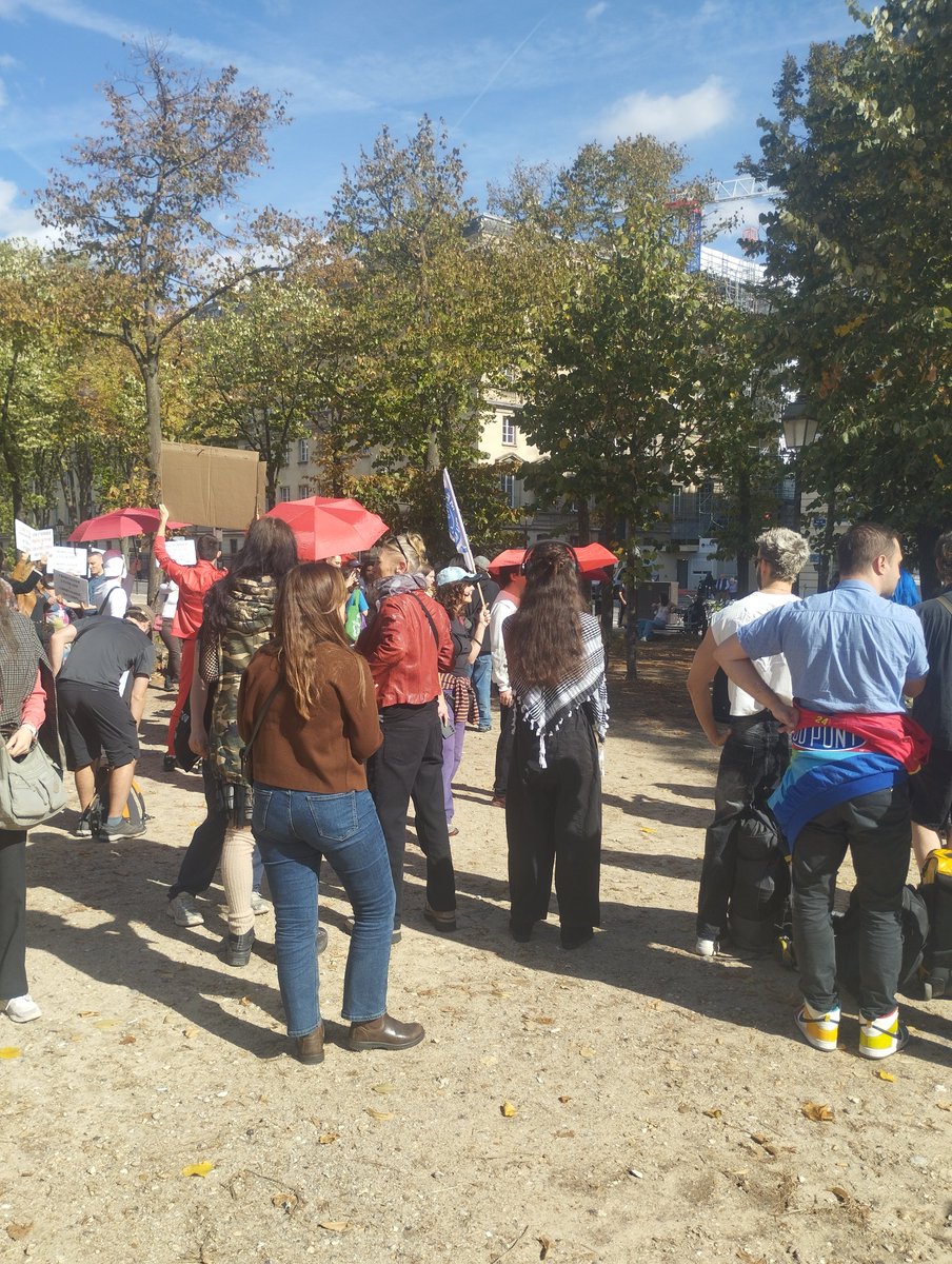 CollectifCATTS's tweet photo. On est là ! https://t.co/aEstbVs83E