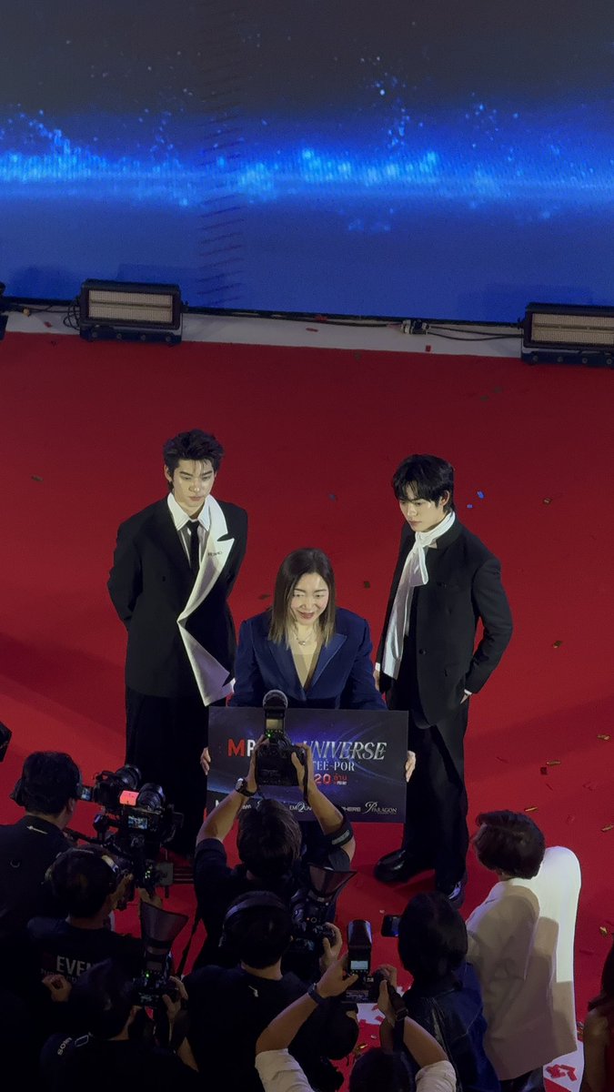 mormukisdiary's tweet photo. หล่อมาก BM ♥️♥️🌟🌟

MCARD NEXT GEN WITH TTP  

#MCardxTeeteePor https://t.co/K6WQPuposq