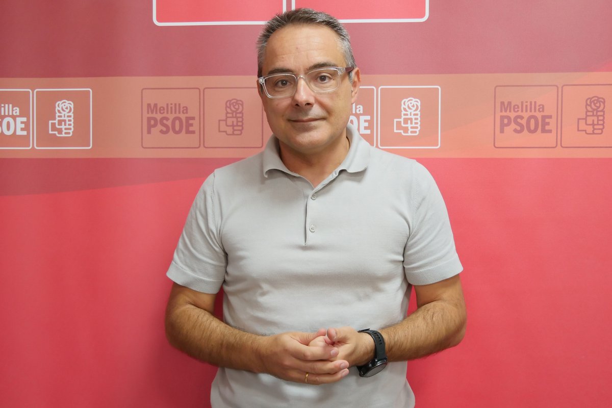 psoemelilla's tweet photo. 🏘️ @jjmartalo pide a Acedo que tenga en cuenta a las más de 8.000 familias melillenses que viven de alquiler en la votación de mañana

🗳️ Señala que su voto tendrá efectos sobre medidas que afectan a jóvenes y familias vulnerables

📌 https://t.co/JiHEjjLVFz https://t.co/RkZ5AzgHp2