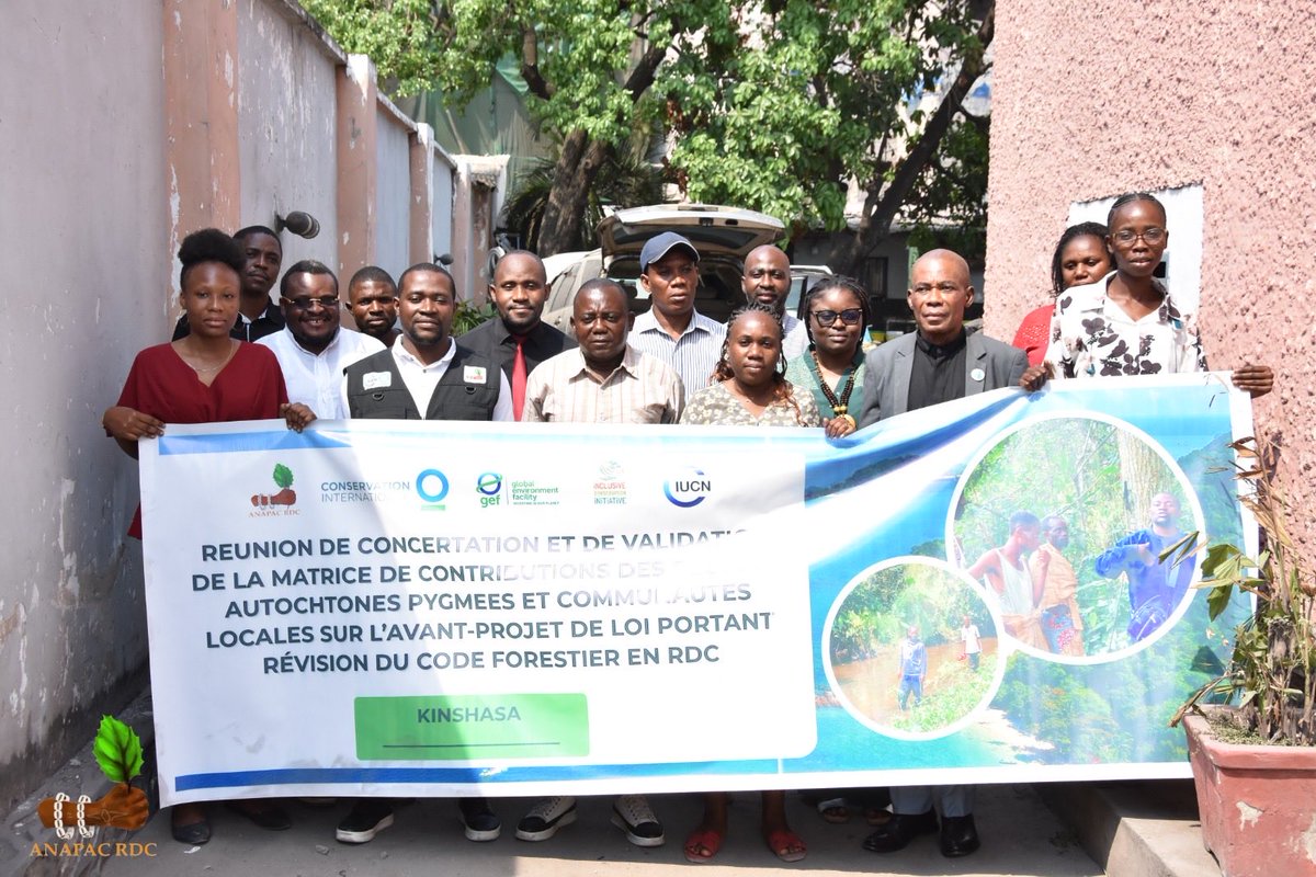 Anapac_DRC's tweet photo. La Task Force s’est réunie mercredi 30/09 à Kinshasa pour travailler sur une Note de plaidoyer en faveur du maintien des acquis et de la prise en compte des contributions des peuples #autochtones #pygmées dans l’avant-projet de loi sur le Code #forestier en #RDC.
@IPsLeadNature https://t.co/OLy3JzaAuf