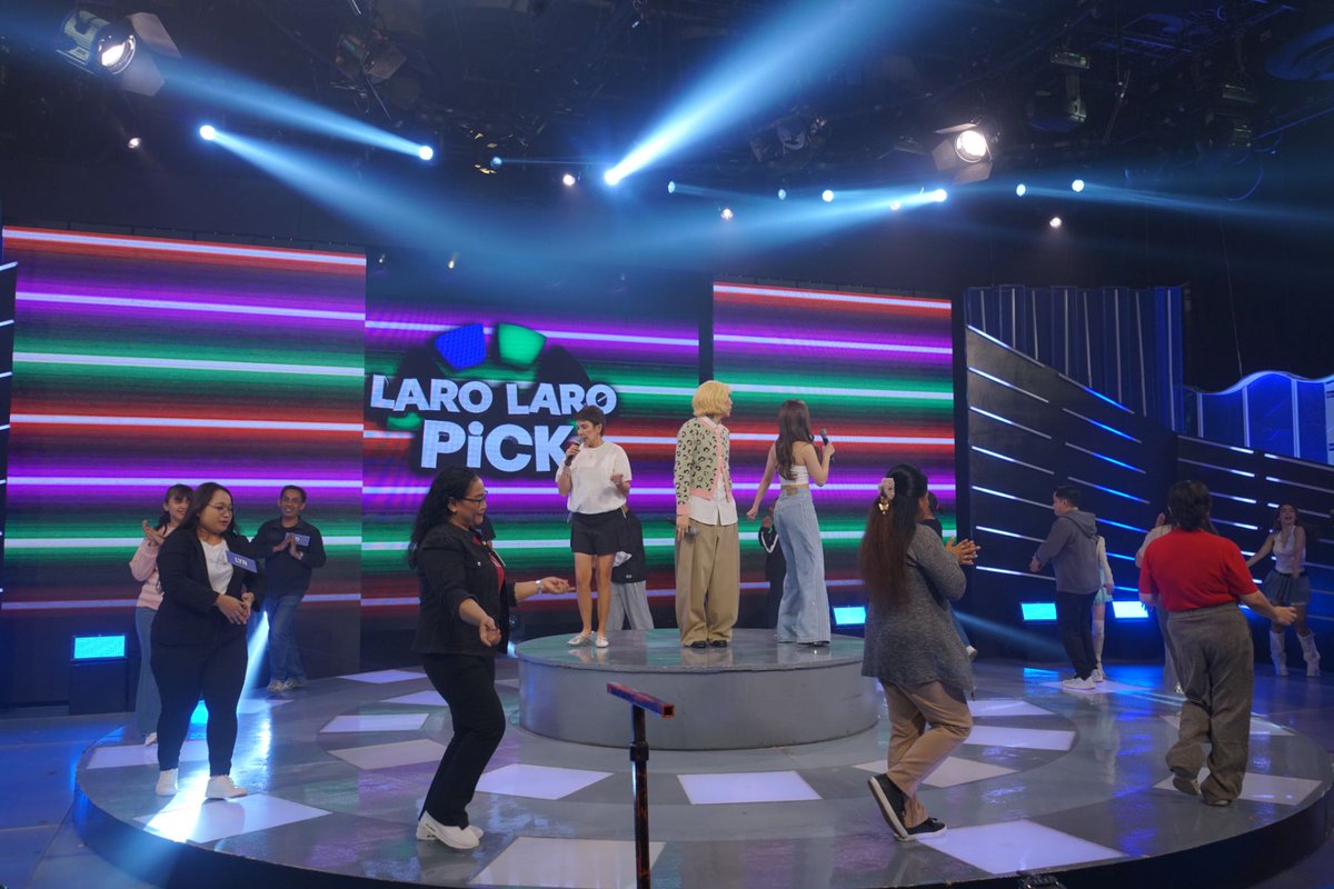 itsShowtimeNa's tweet photo. Sino dito ang nagma-manifest na maging #LaroLaroPick player? ๐
#ShowtimeOctoberNa https://t.co/EUxy6Z6B91
