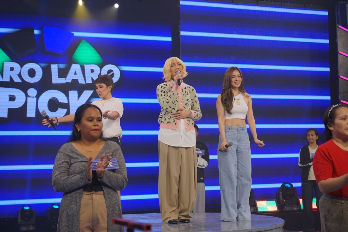 itsShowtimeNa's tweet photo. Sino dito ang nagma-manifest na maging #LaroLaroPick player? ๐
#ShowtimeOctoberNa https://t.co/EUxy6Z6B91